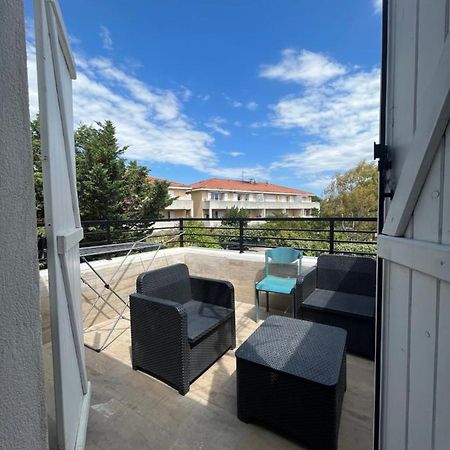 مارينيان Appartement 4 Personnes, Aeroport Marseille المظهر الخارجي الصورة